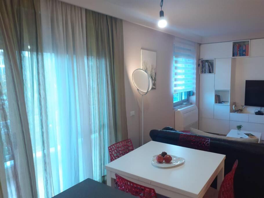 Lake View Apartment تيرانا المظهر الخارجي الصورة