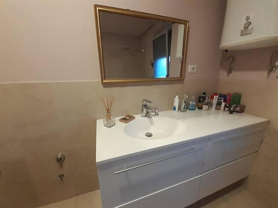 Lake View Apartment تيرانا المظهر الخارجي الصورة