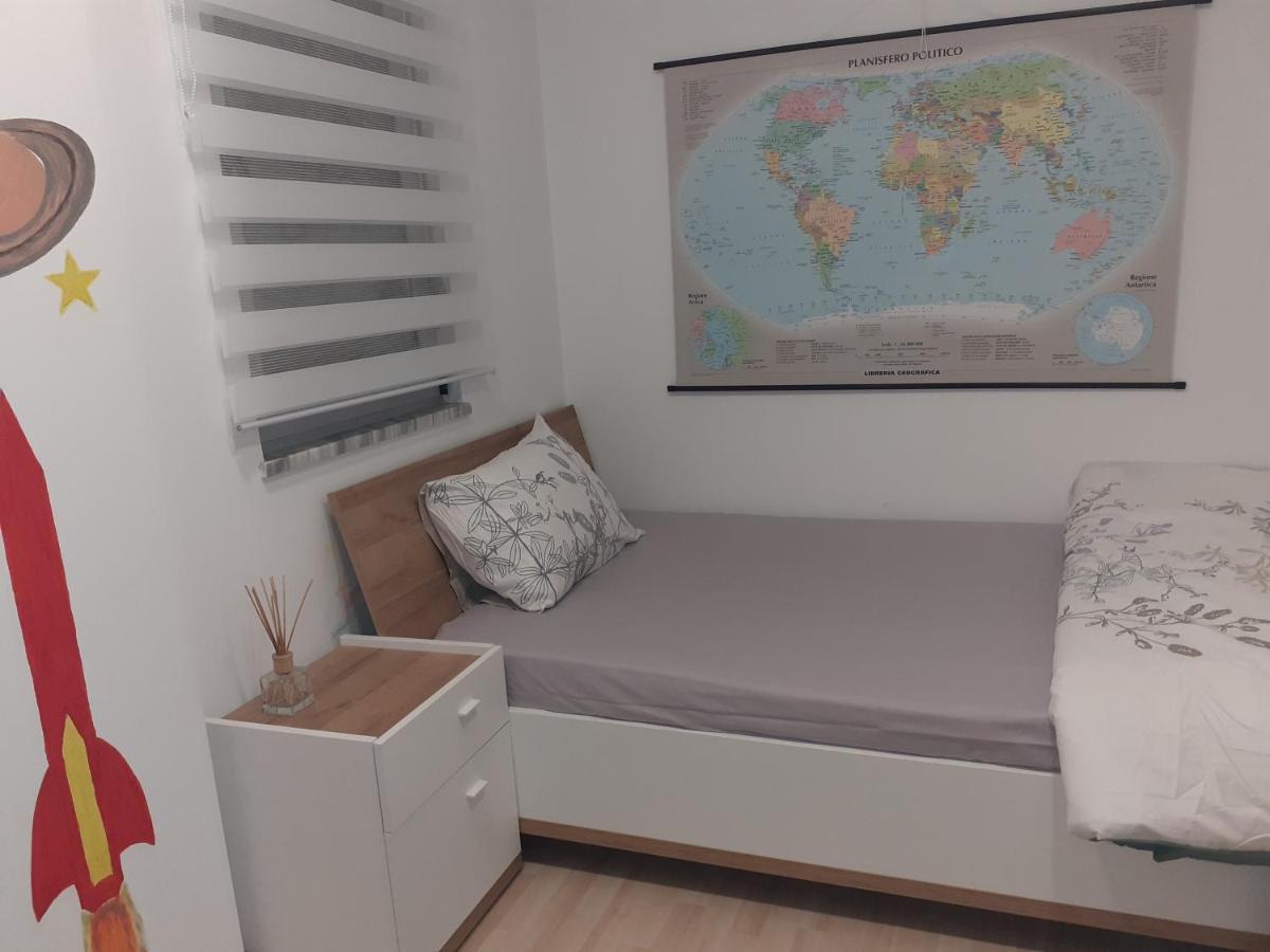 Lake View Apartment تيرانا المظهر الخارجي الصورة