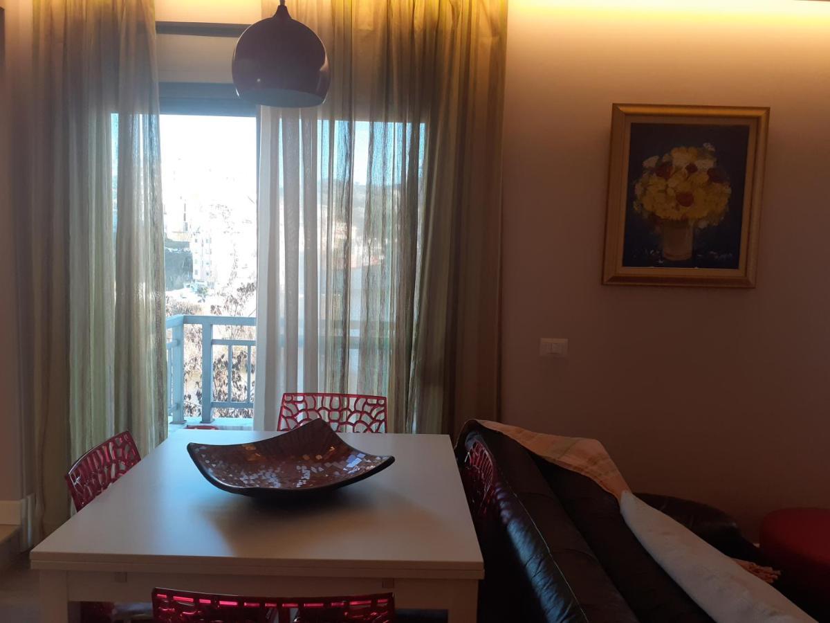 Lake View Apartment تيرانا المظهر الخارجي الصورة